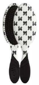 Wet Brush Bows on Bows Black Pro Detangler